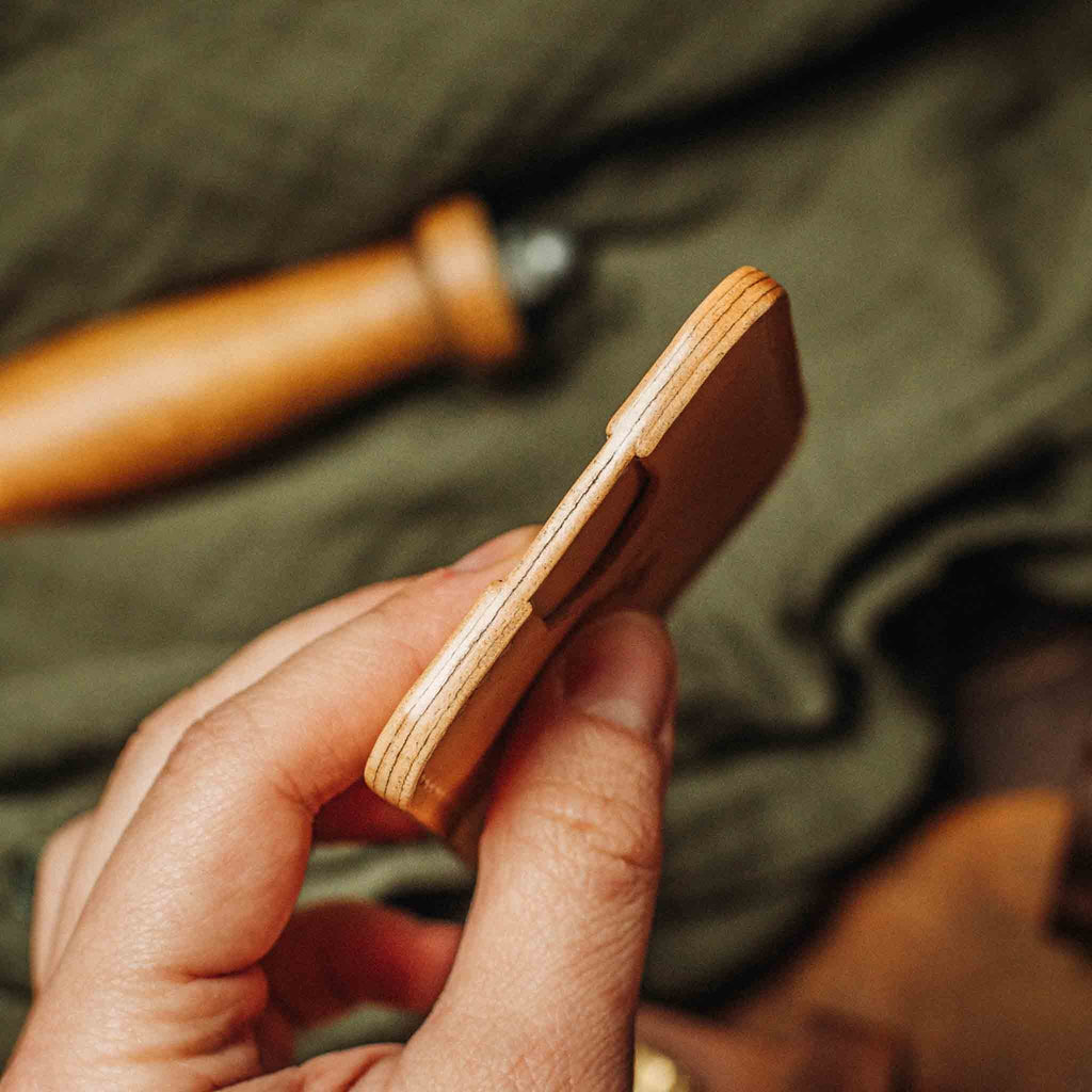 Minimalist Leather Wallet - Boatswain v4 | Slim Card Holder | EDC